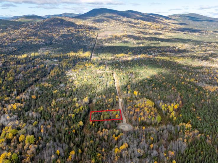 Terrain et terre à vendre - La Malbaie, Charlevoix (MB418)