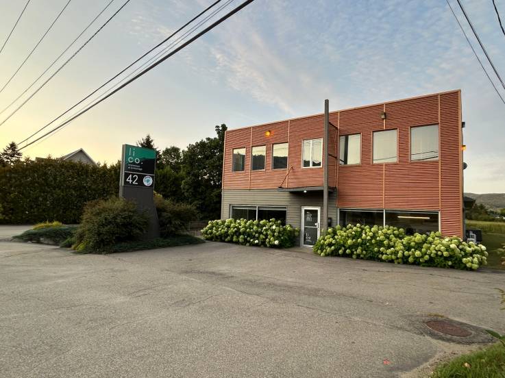 Bâtiment commercial à vendre - Baie-Saint-Paul, Charlevoix (SP909)